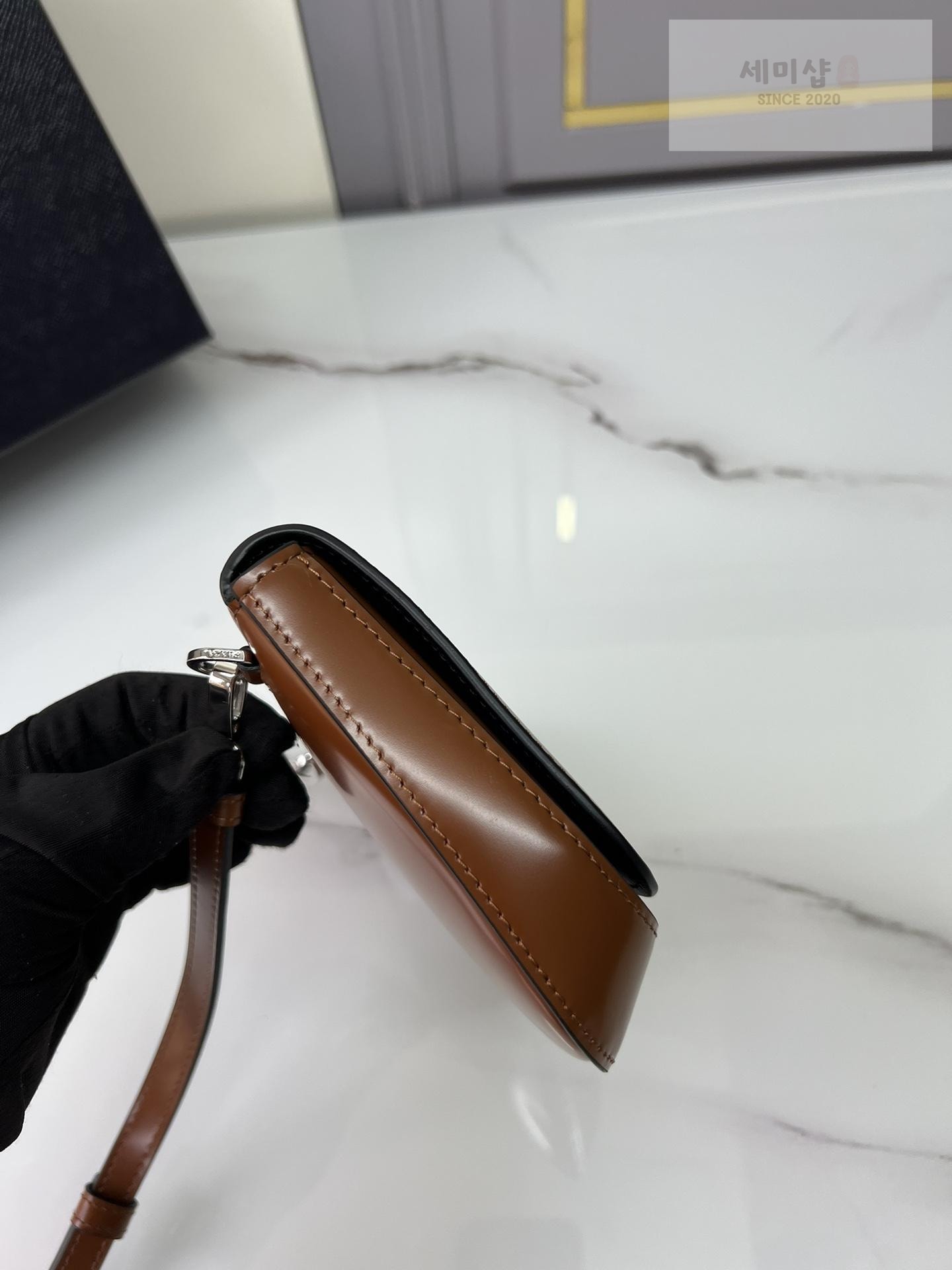P R A D A Prada Brushed Leather Mini Bag 15번 이미지