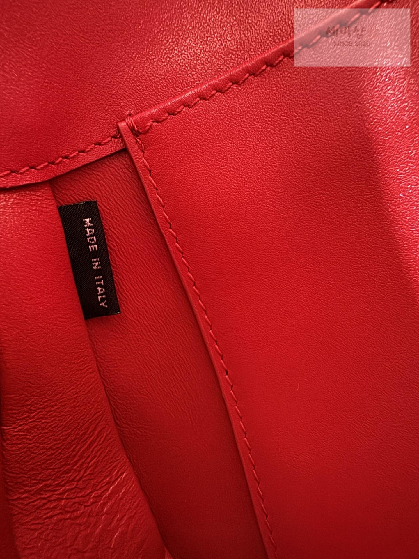 P R A D A Prada Cleo Patent Shoulder Bag 9번 이미지