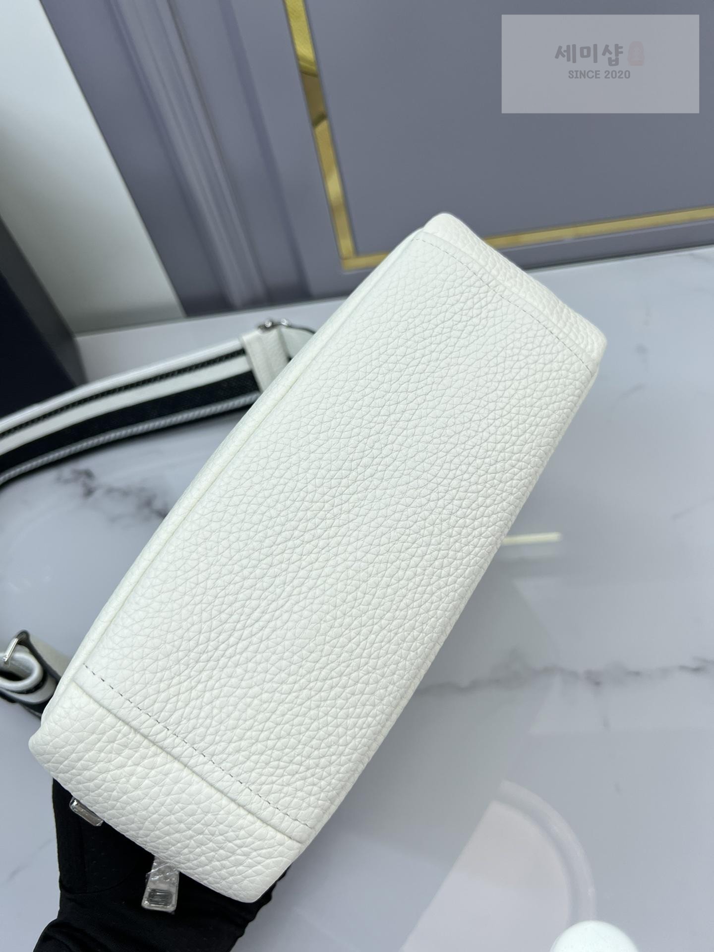 P R A D A Prada Flou Shoulder Bag 10번 이미지