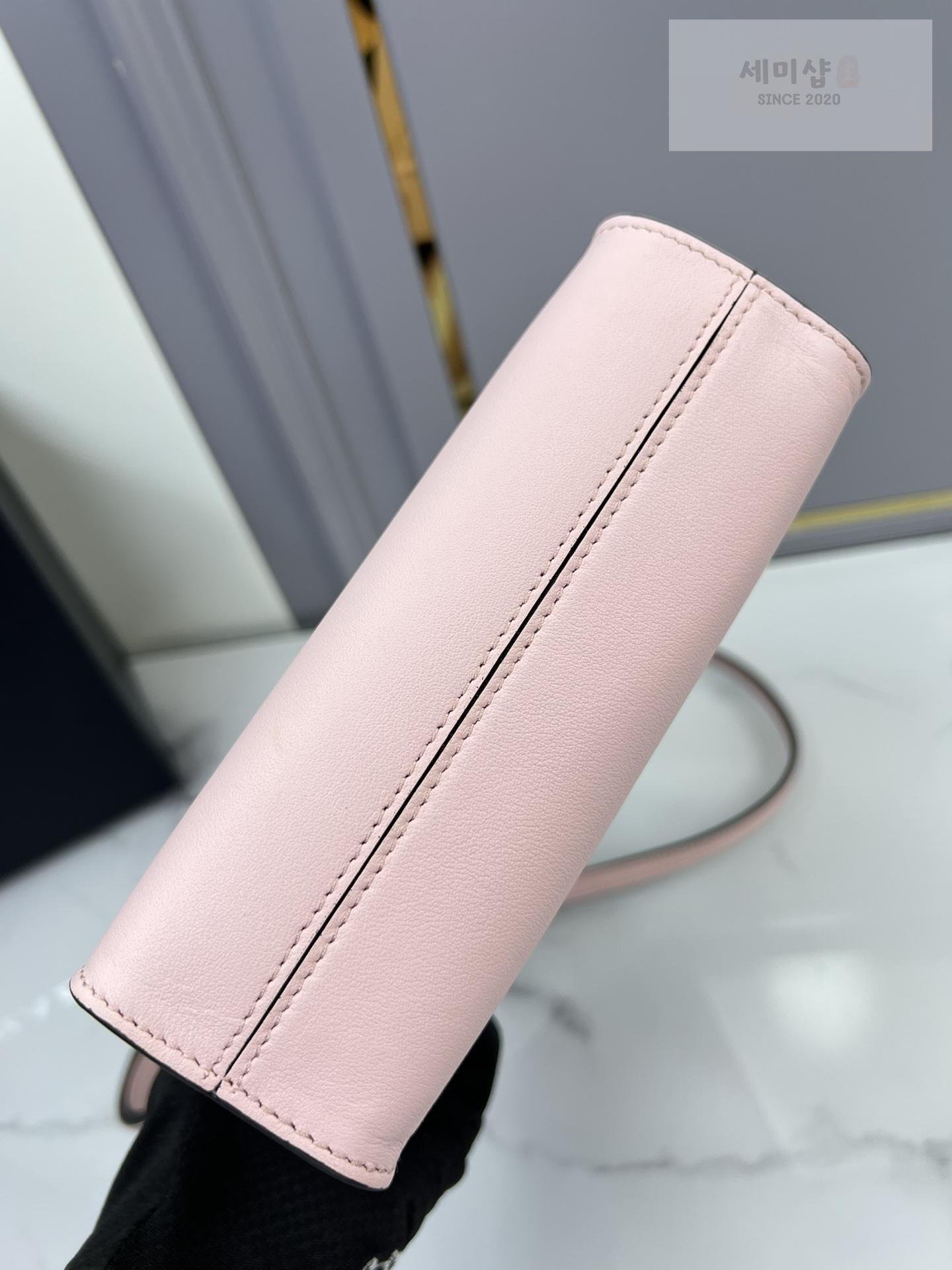 P R A D A Prada Leather Handbag Bag 1번 이미지