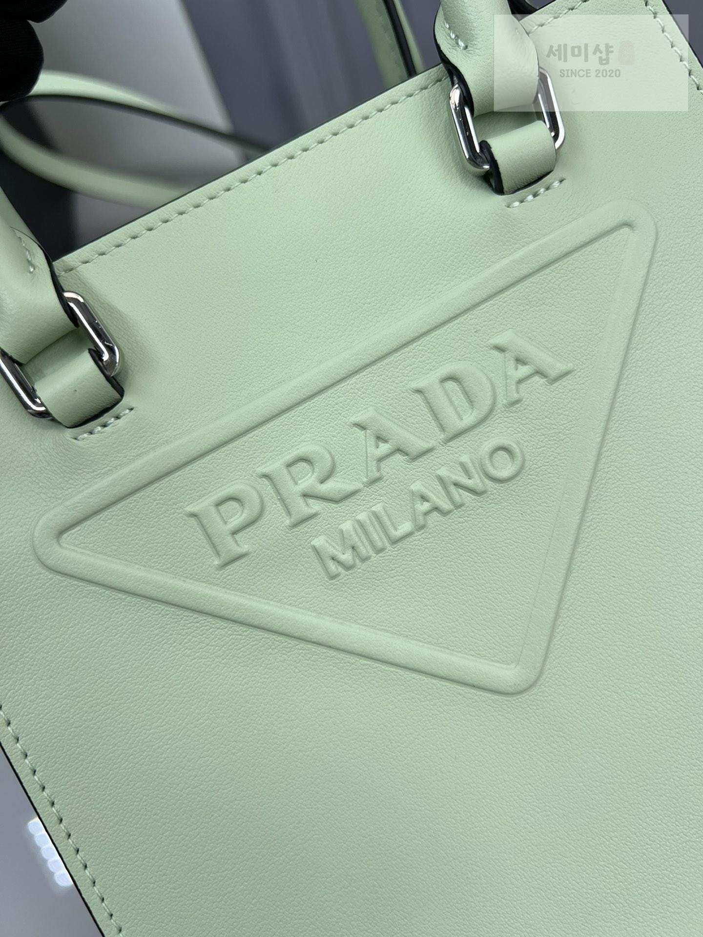P R A D A Prada Leather Handbag Bag 21번 이미지