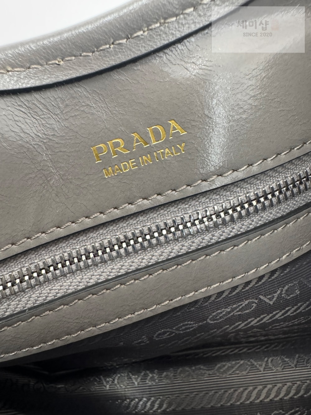 P R A D A Prada Leather Tote Bag 13번 이미지