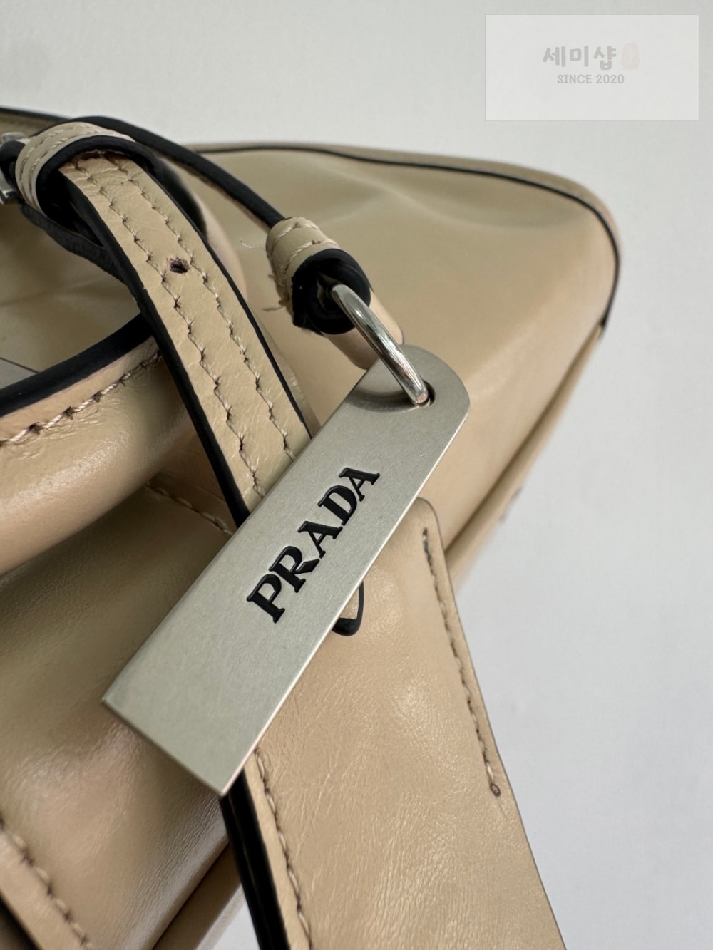 P R A D A Prada Leather Tote Bag 20번 이미지
