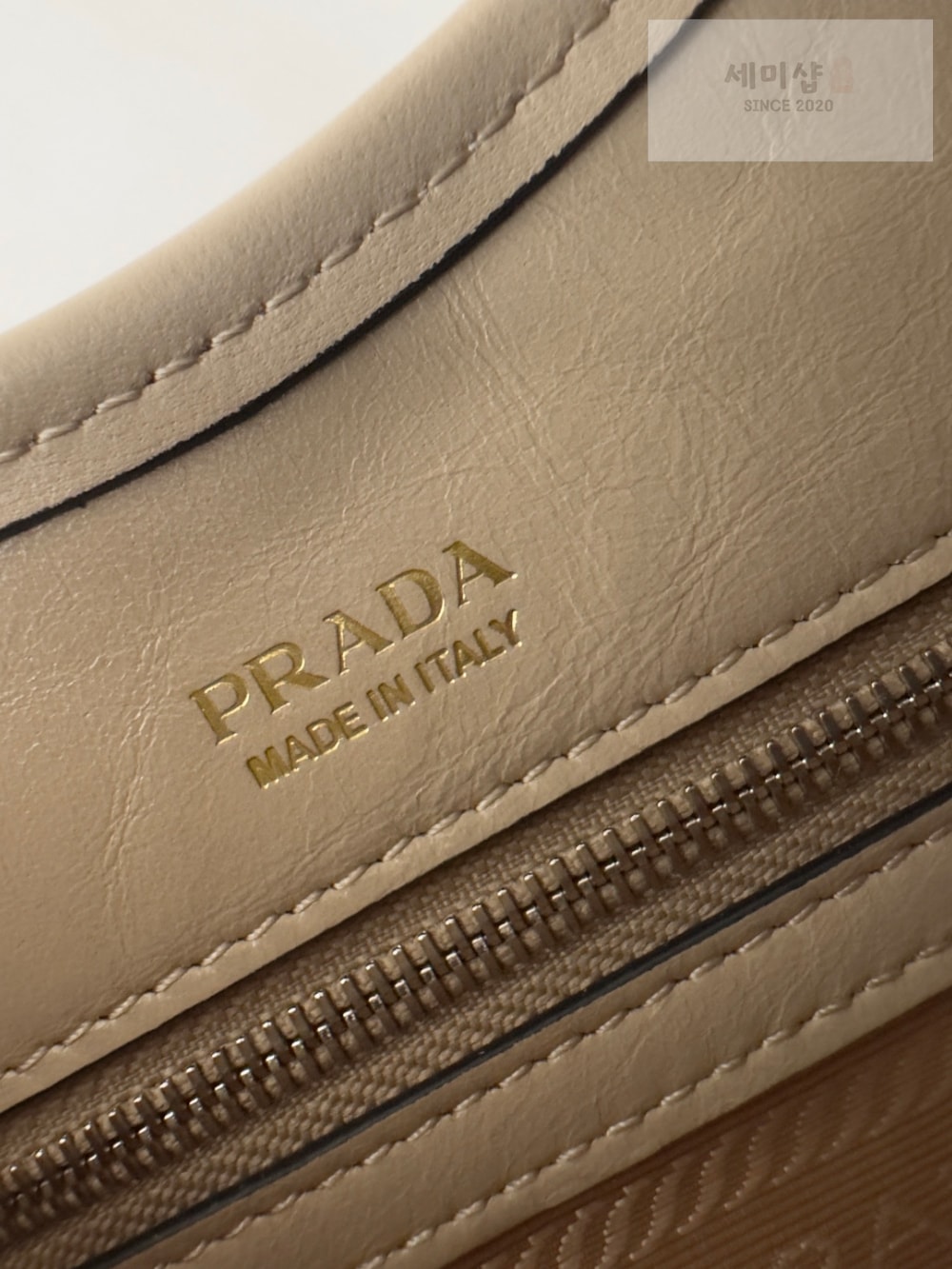 P R A D A Prada Leather Tote Bag 21번 이미지
