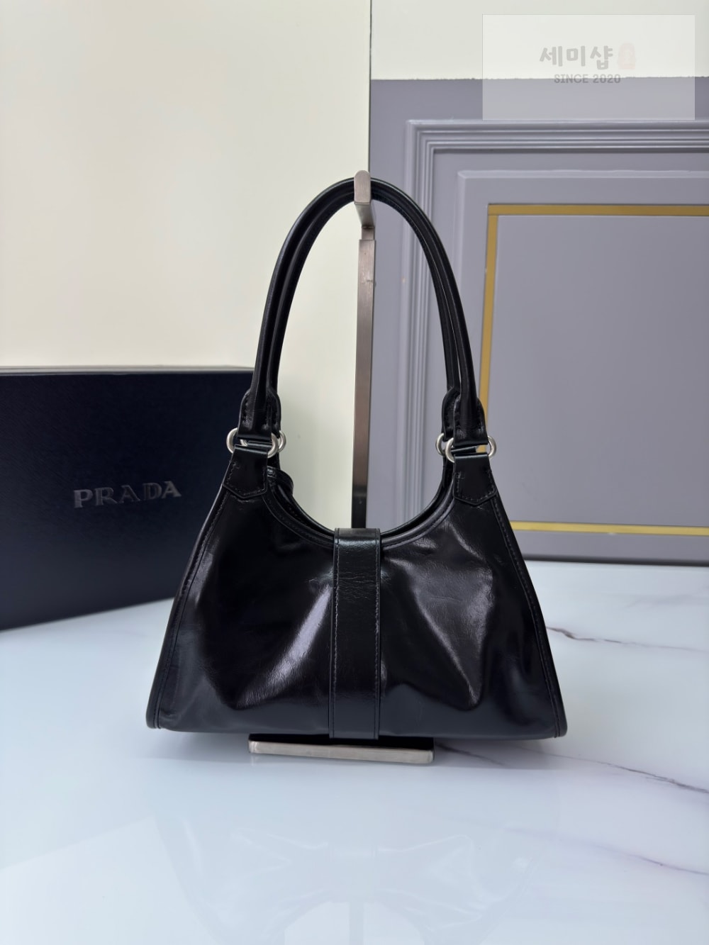 P R A D A Prada Leather Tote Bag 22번 이미지