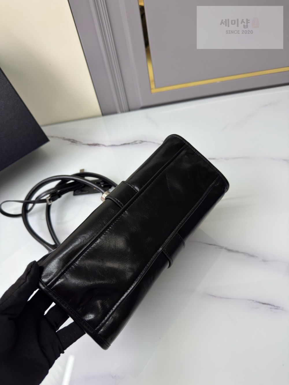 P R A D A Prada Leather Tote Bag 23번 이미지