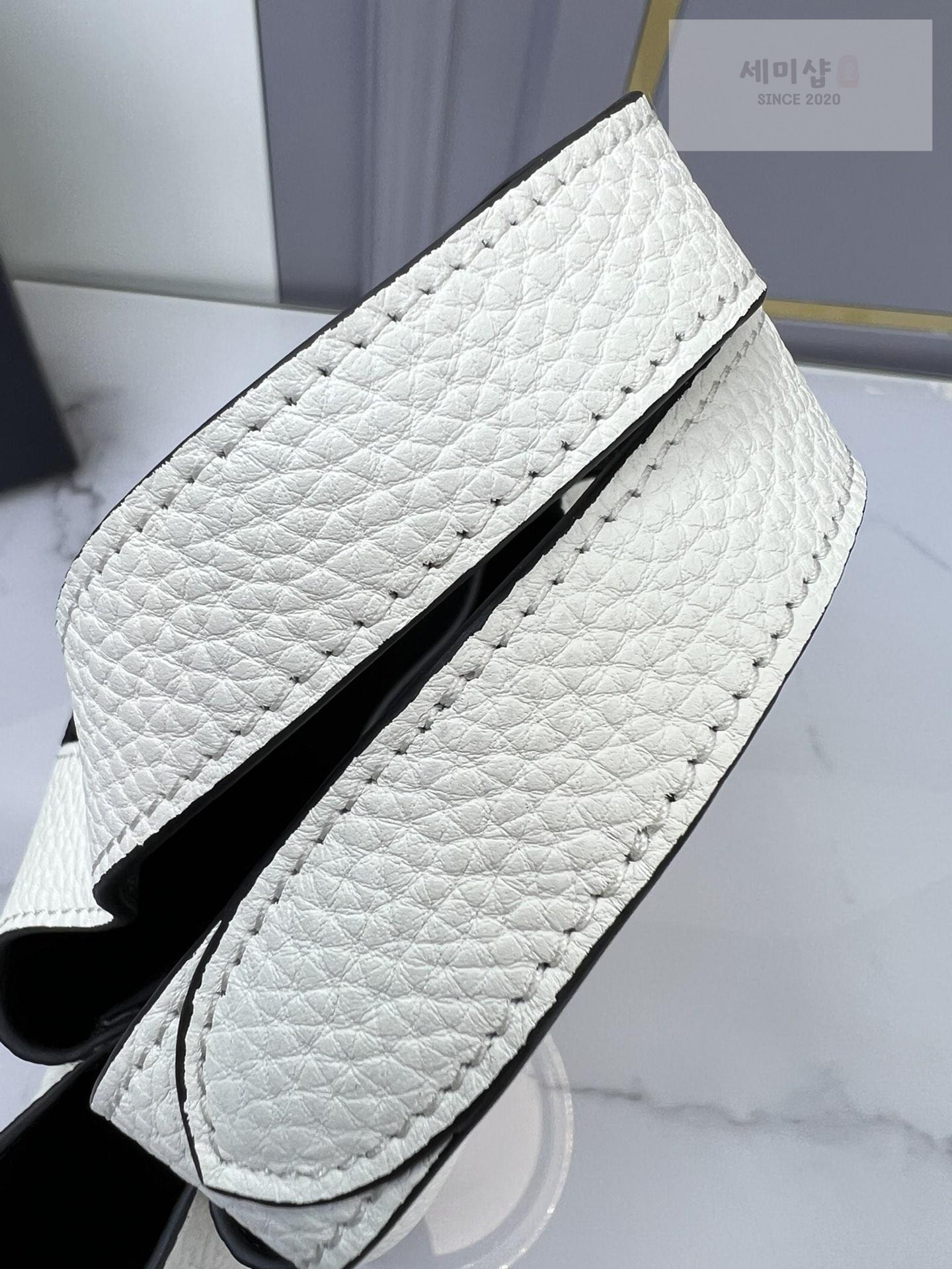P R A D A Prada Mini Tote Bag 13번 이미지