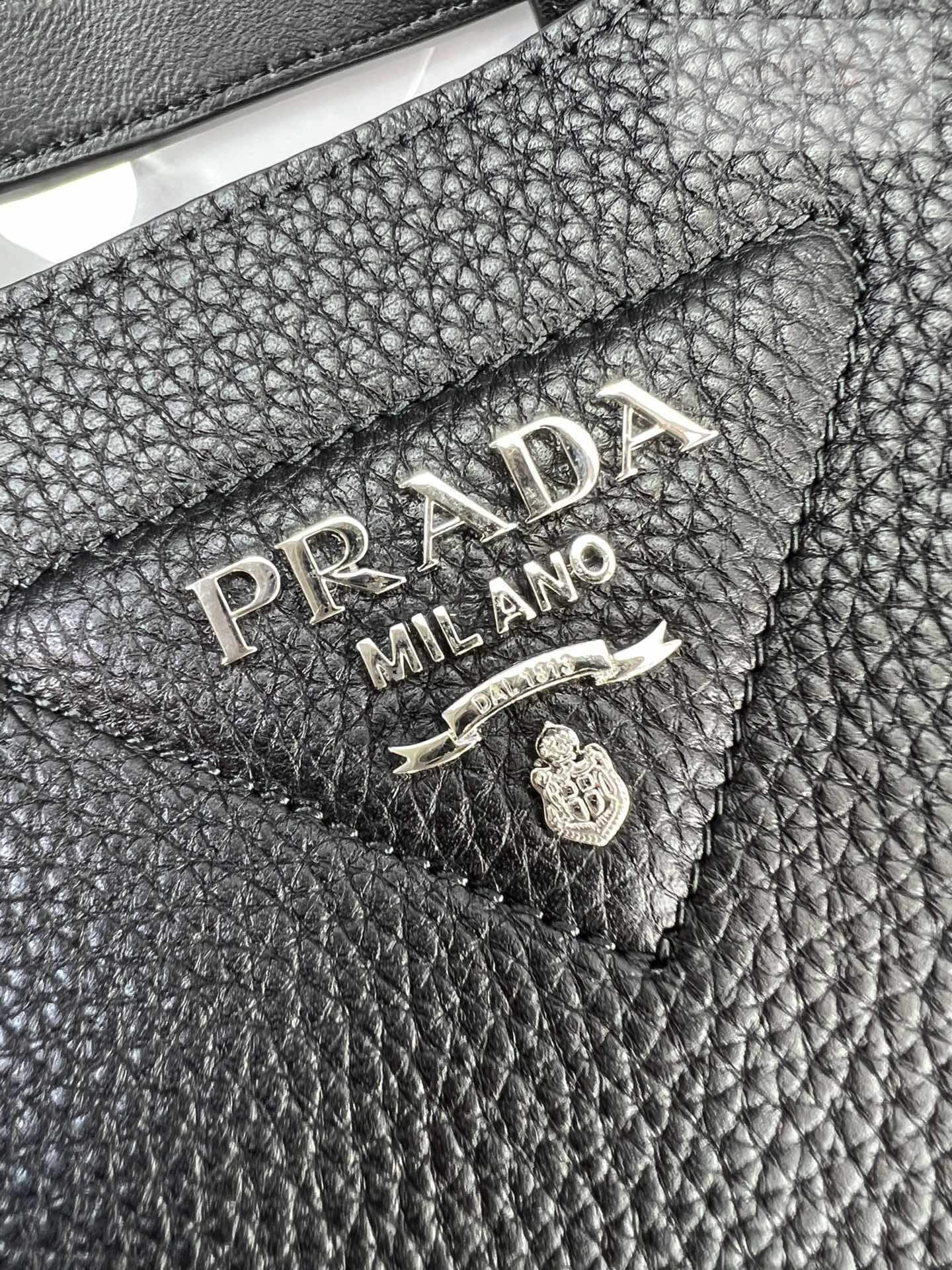 P R A D A Prada Mini Tote Bag 20번 이미지