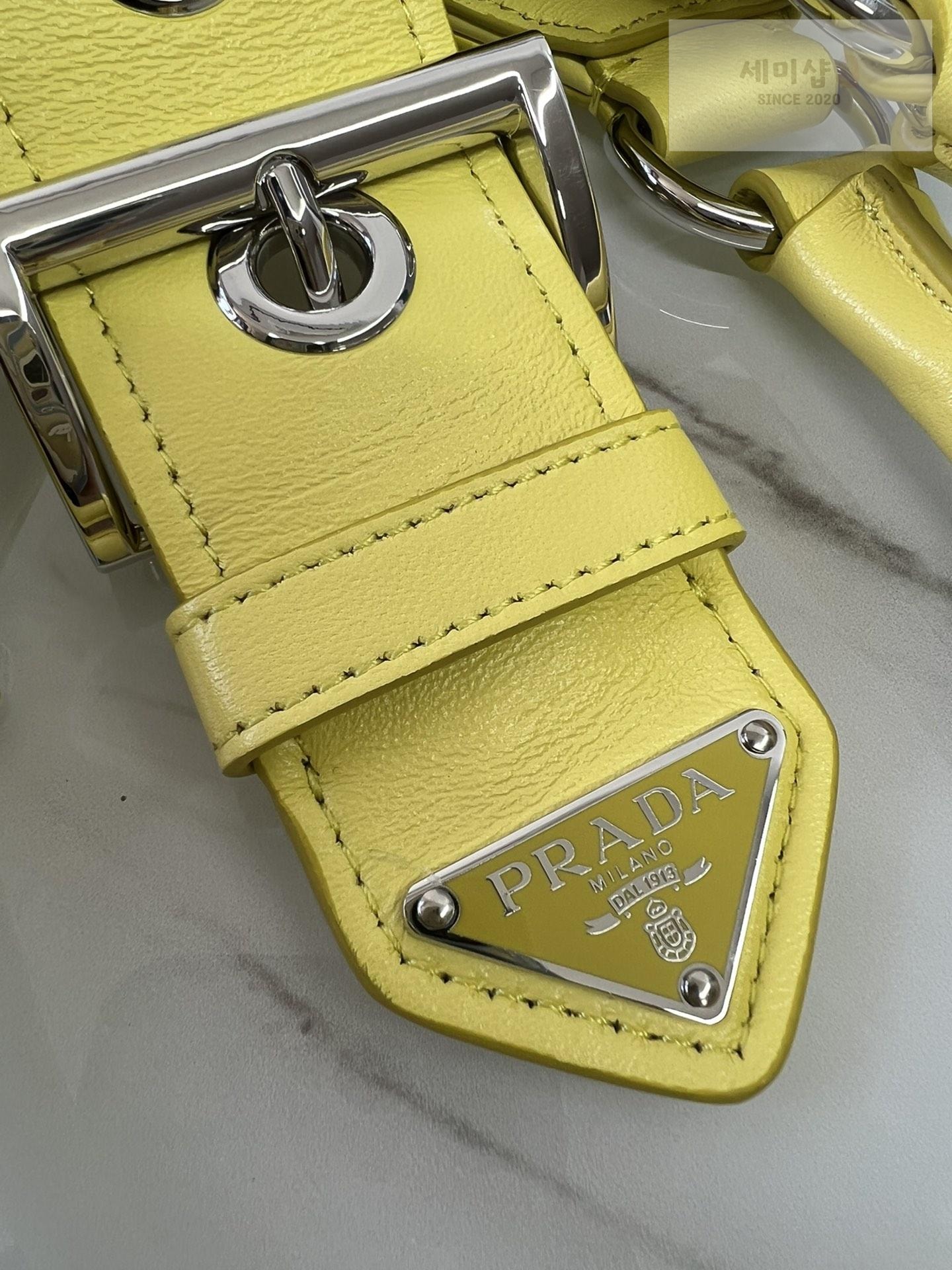 P R A D A Prada Moon Re-nylon and Leather Bag Bag 2번 이미지