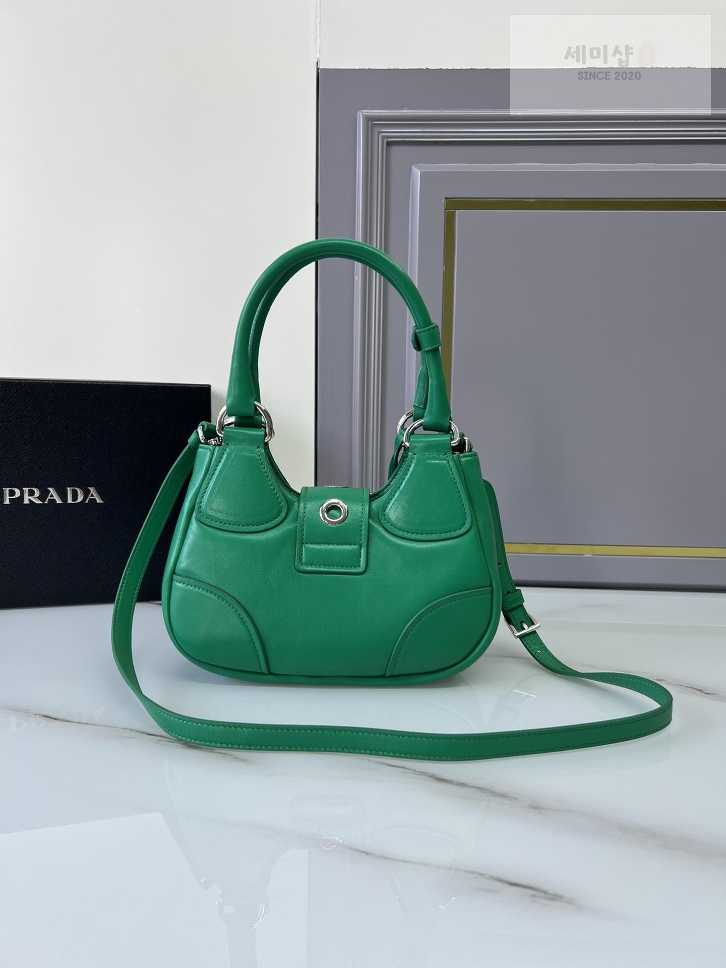 P R A D A Prada Moon Re-nylon and Leather Bag Bag 14번 이미지