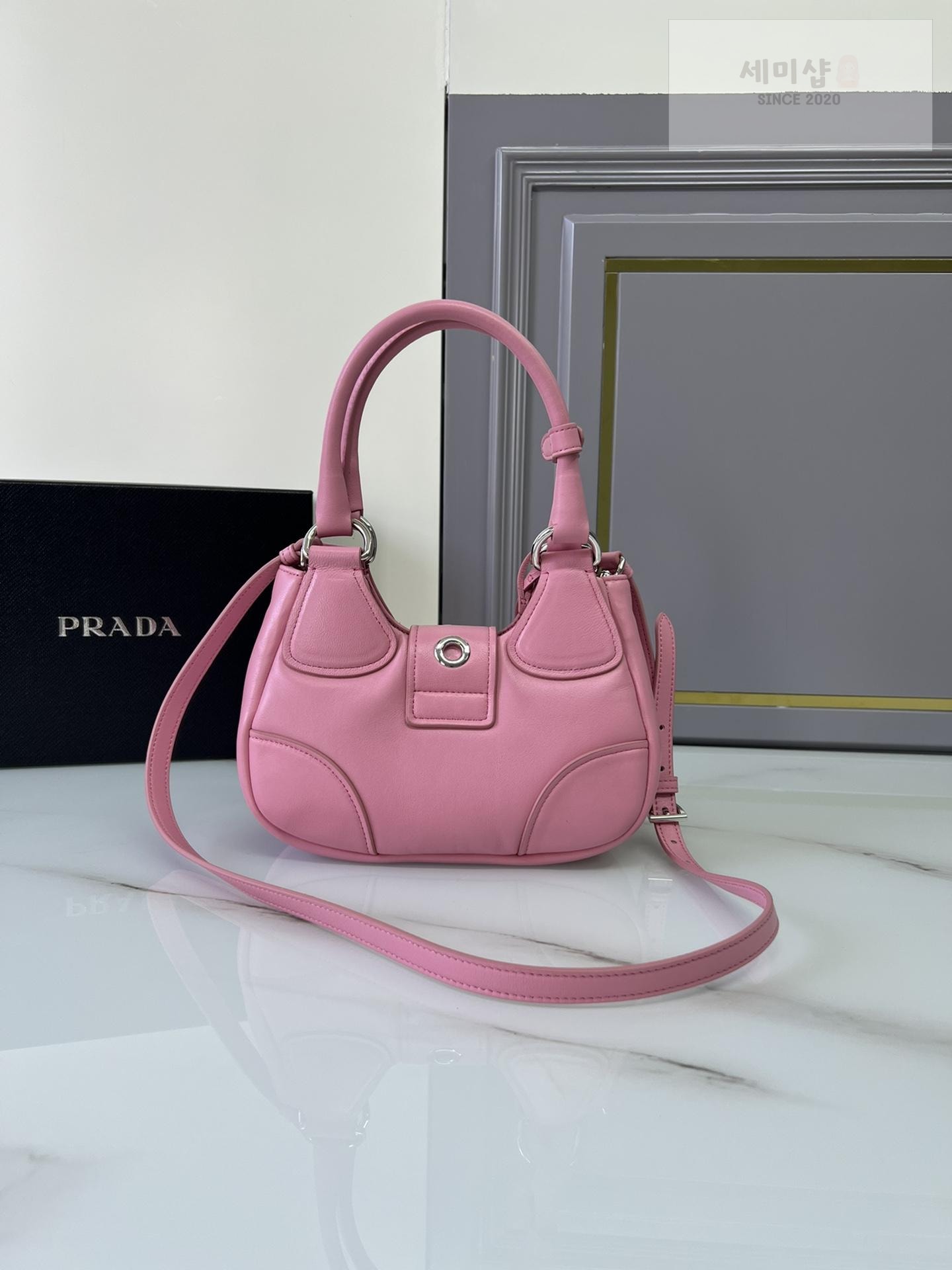 P R A D A Prada Moon Re-nylon and Leather Bag Bag 20번 이미지