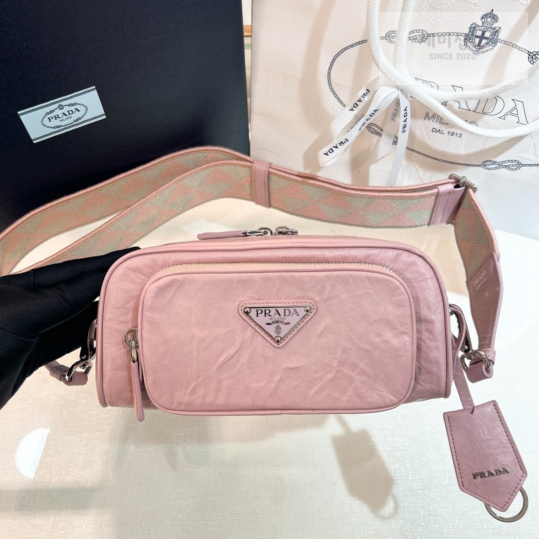 P R A D A Prada Nappa Antique Leather Multi Pocket Shoulder Bag 26번 이미지