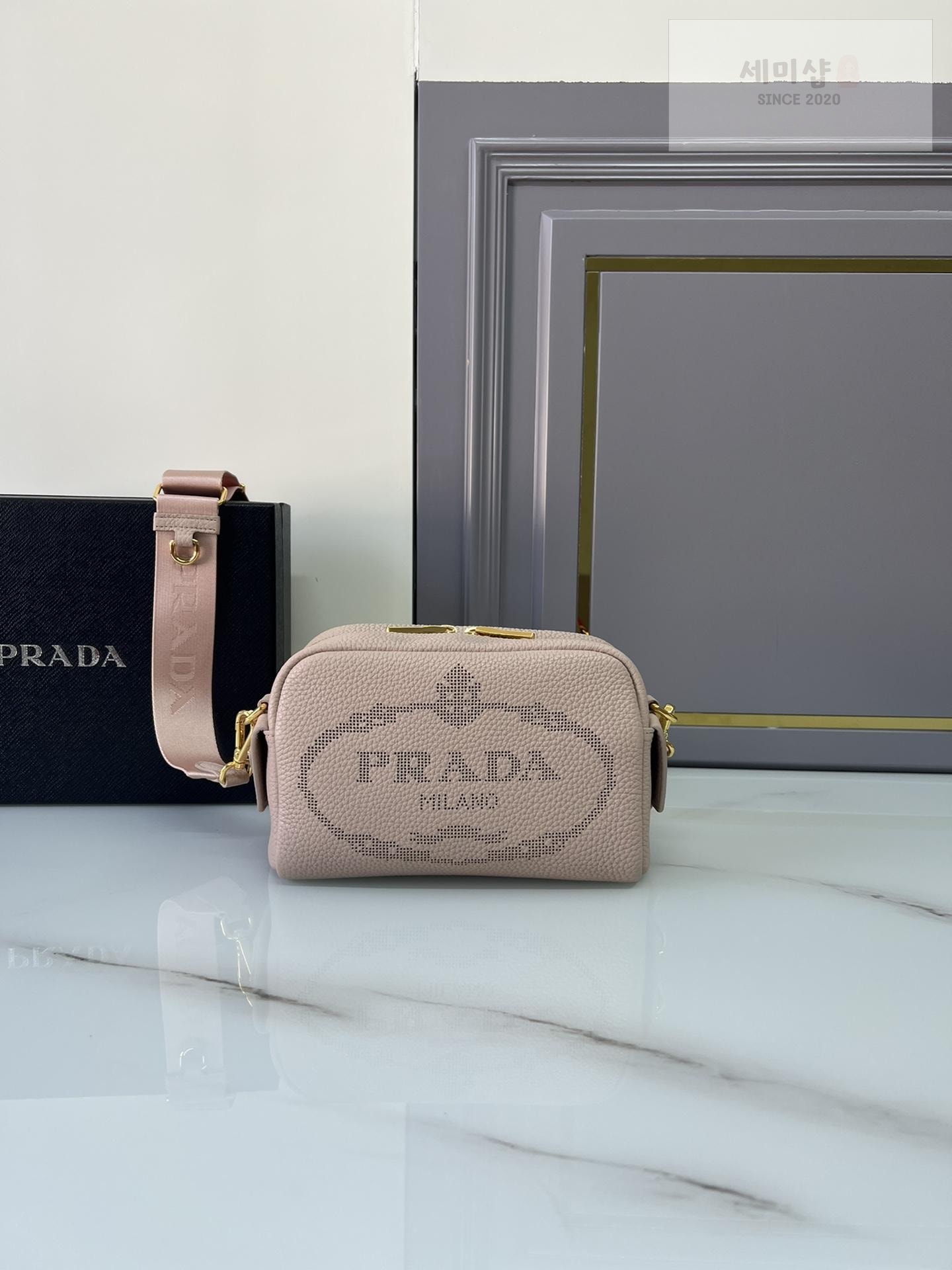 P R A D A Prada Ninfea Bag 19번 이미지