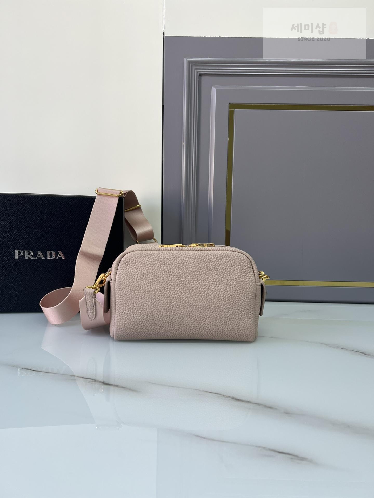 P R A D A Prada Ninfea Bag 11번 이미지