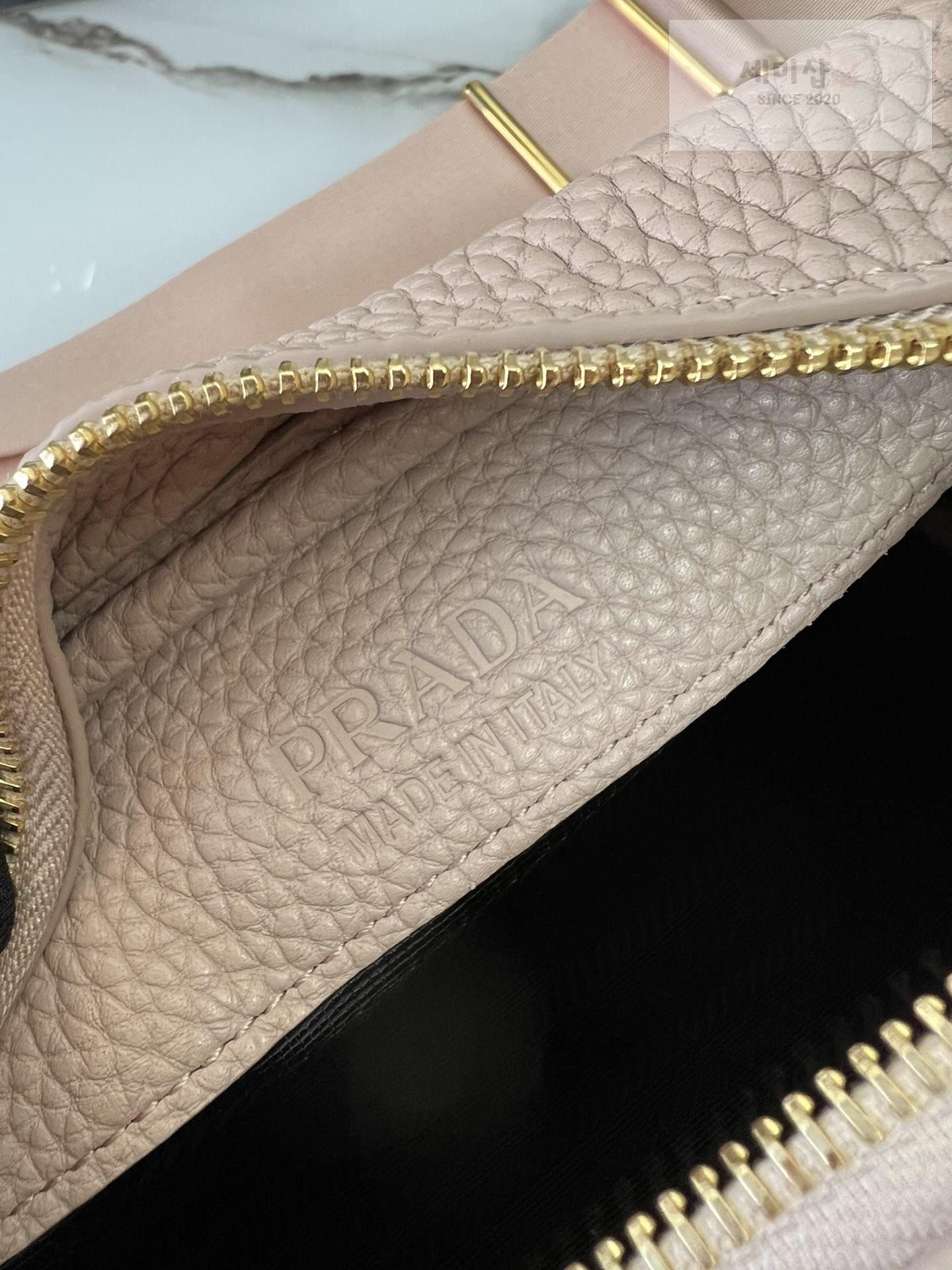 P R A D A Prada Ninfea Bag 16번 이미지