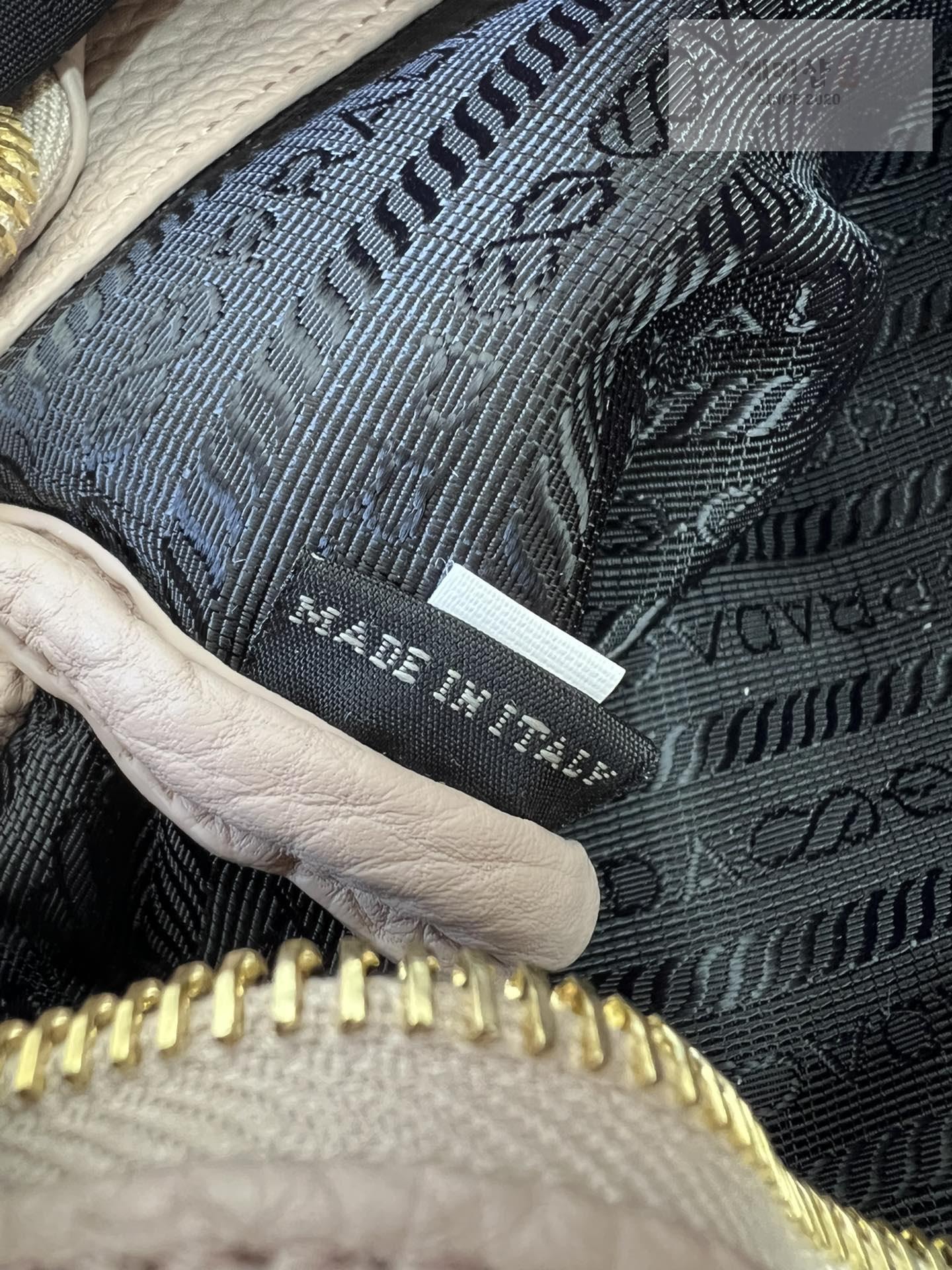 P R A D A Prada Ninfea Bag 17번 이미지