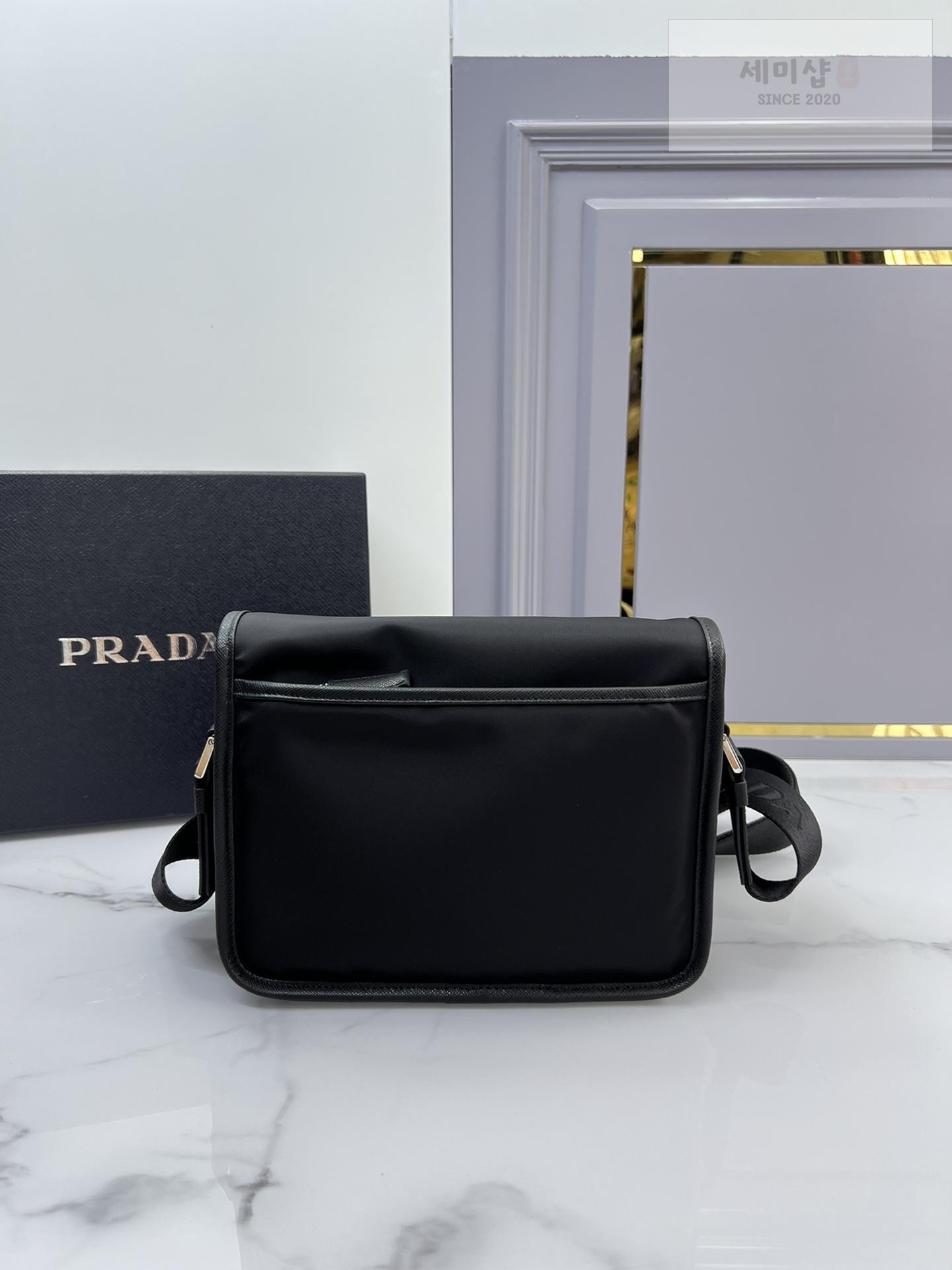 P R A D A Prada Nylon Cross Bag 1번 이미지