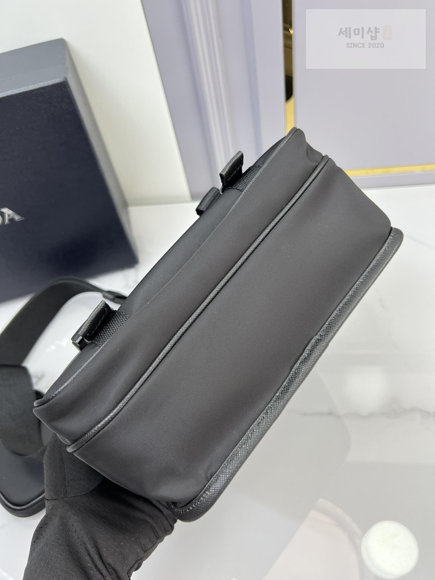 P R A D A Prada Nylon Cross Bag 2번 이미지