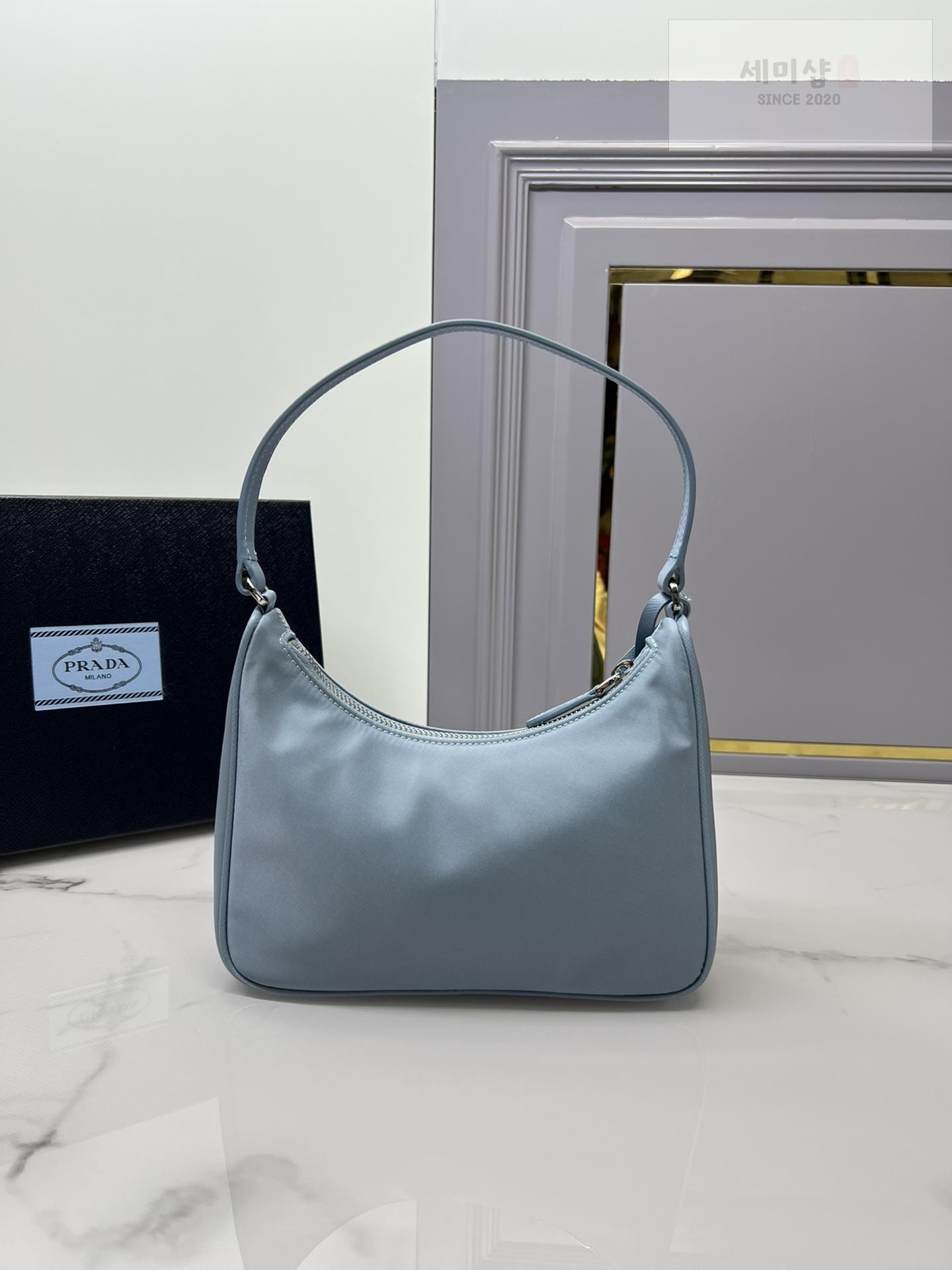P R A D A Prada Re-Edition 2005 Nylon Shoulder Bag 18번 이미지