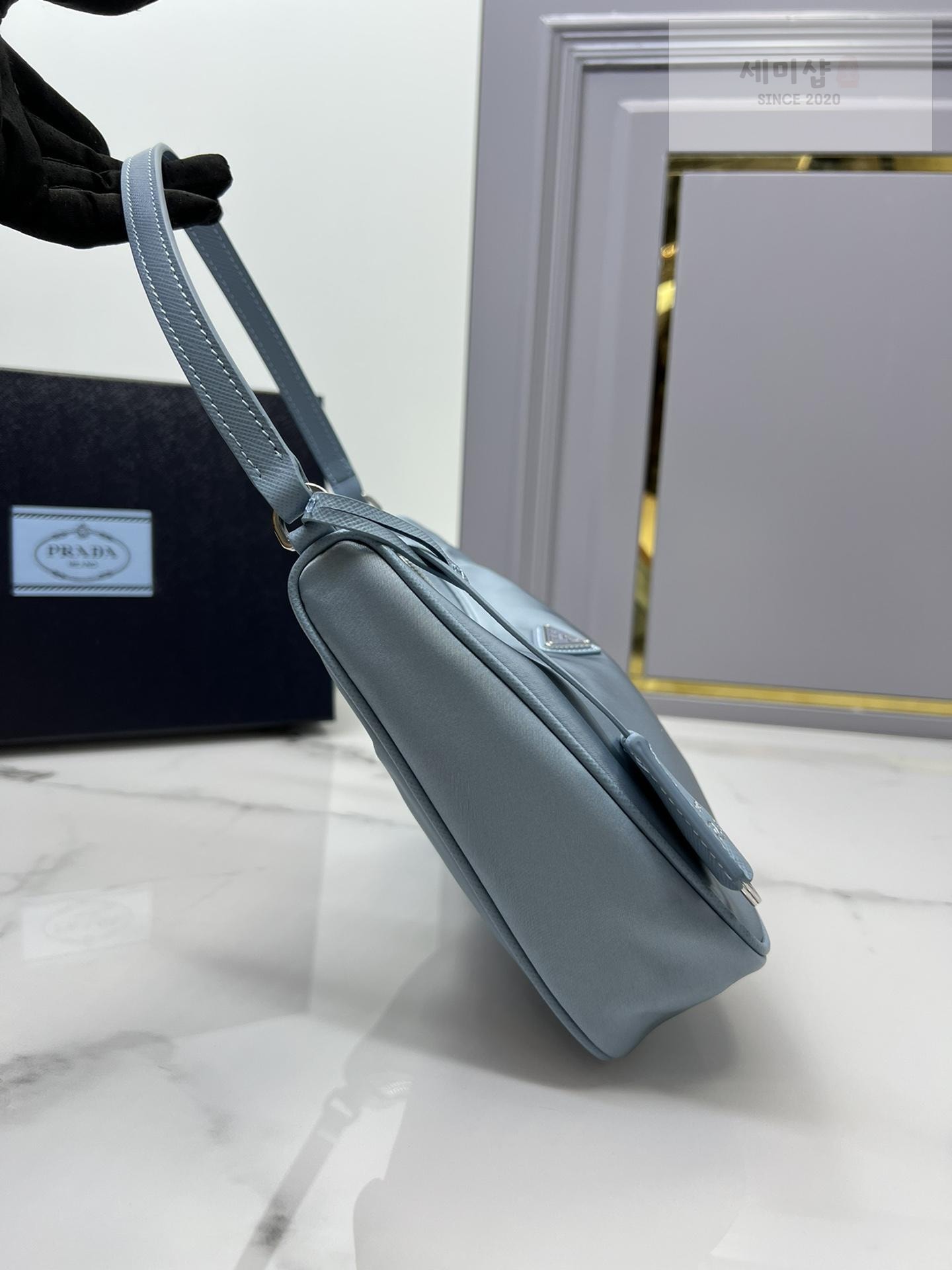 P R A D A Prada Re-Edition 2005 Nylon Shoulder Bag 39번 이미지