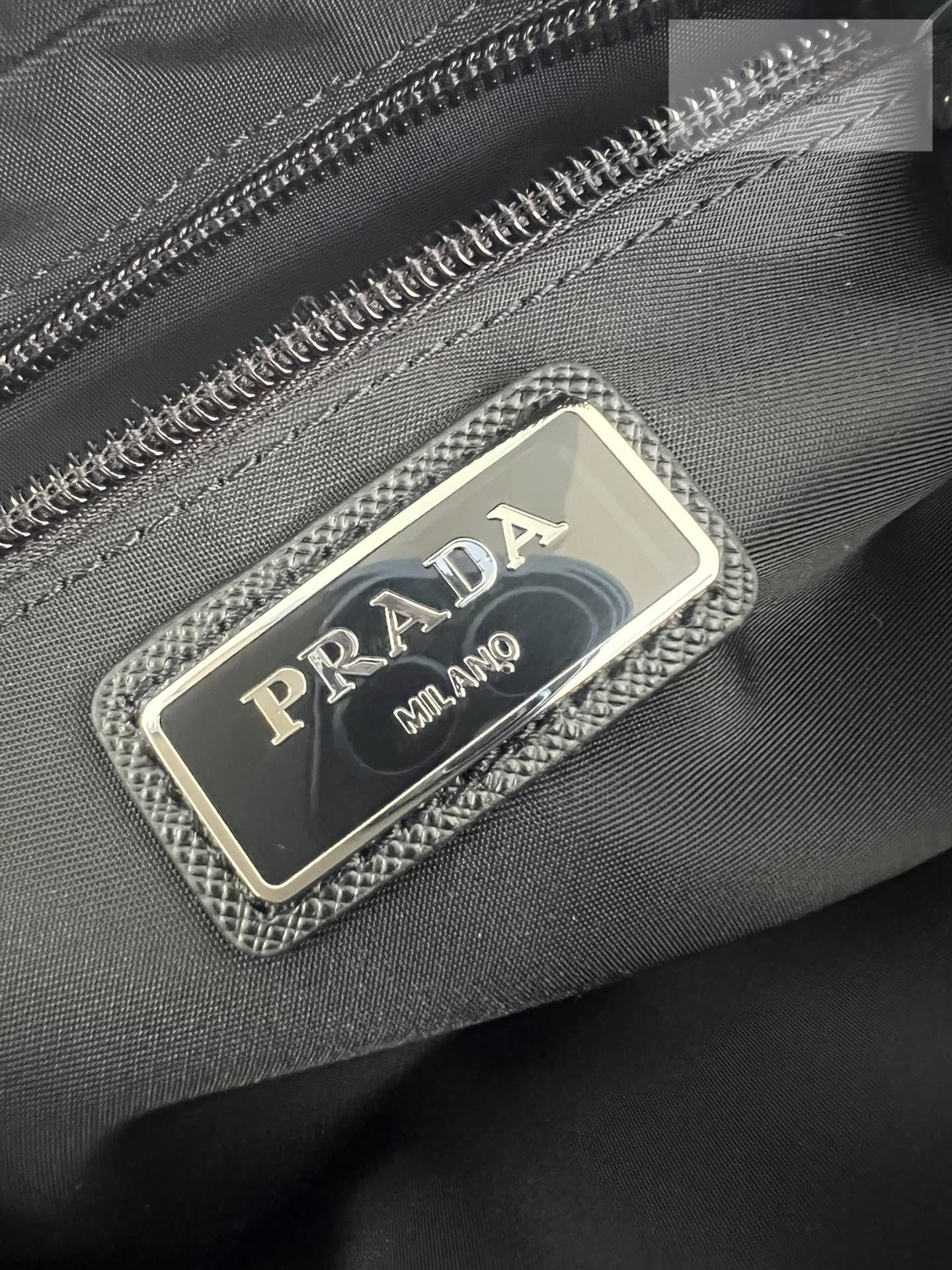 P R A D A Prada Re - Nylon Belt Bag 6번 이미지
