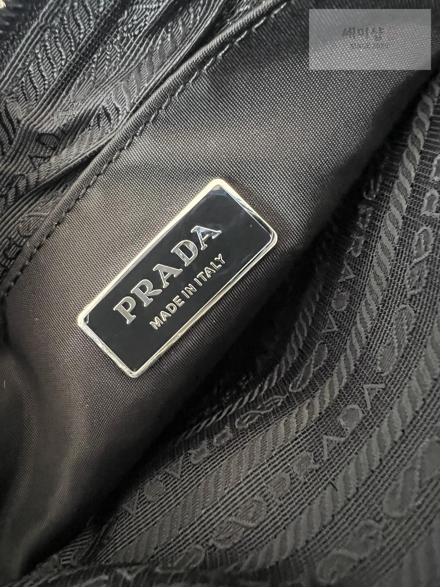 P R A D A Prada Re - Nylon Crossbody Bag 6번 이미지