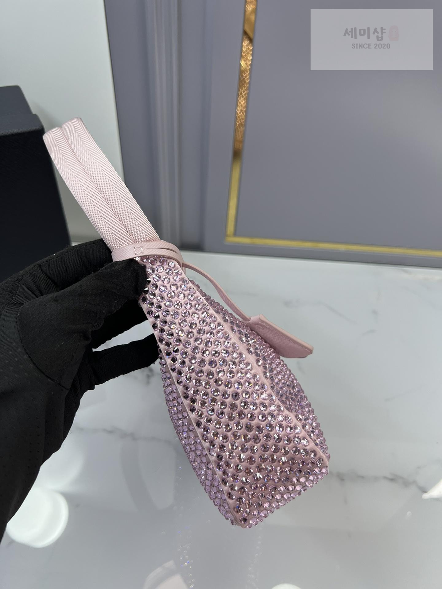P R A D A Prada Rhinestones Re - Edition Soulder Bag 6번 이미지