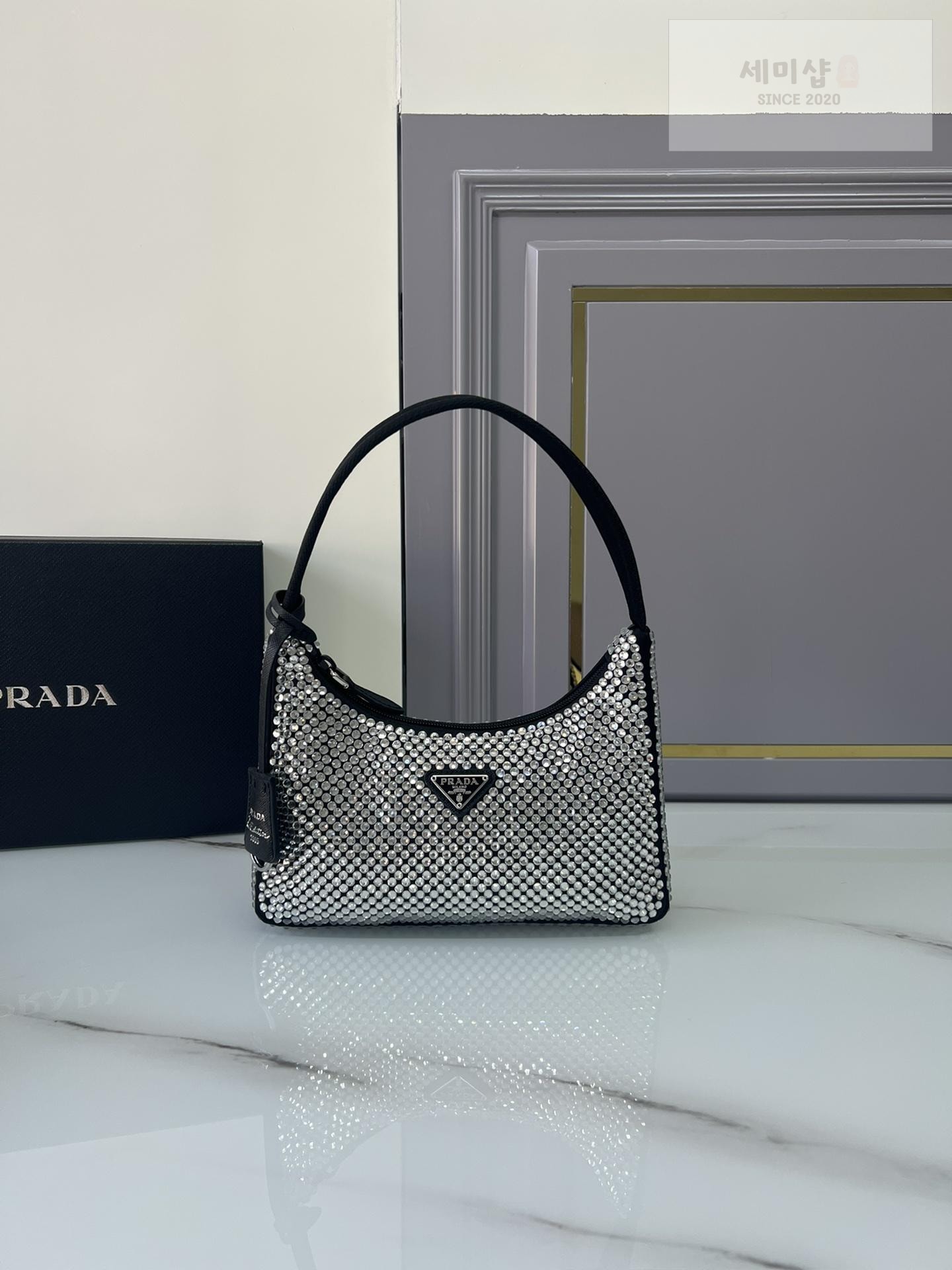 P R A D A Prada Rhinestones Re - Edition Soulder Bag 12번 이미지