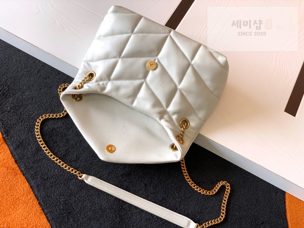 Saint Laurent Saint Laurent Puffer Small in Nappa leather Bag 8번 이미지
