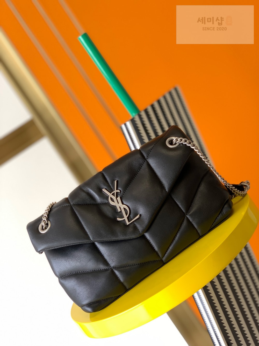 Saint Laurent Saint Laurent Puffer Small in Nappa leather Bag 8번 이미지