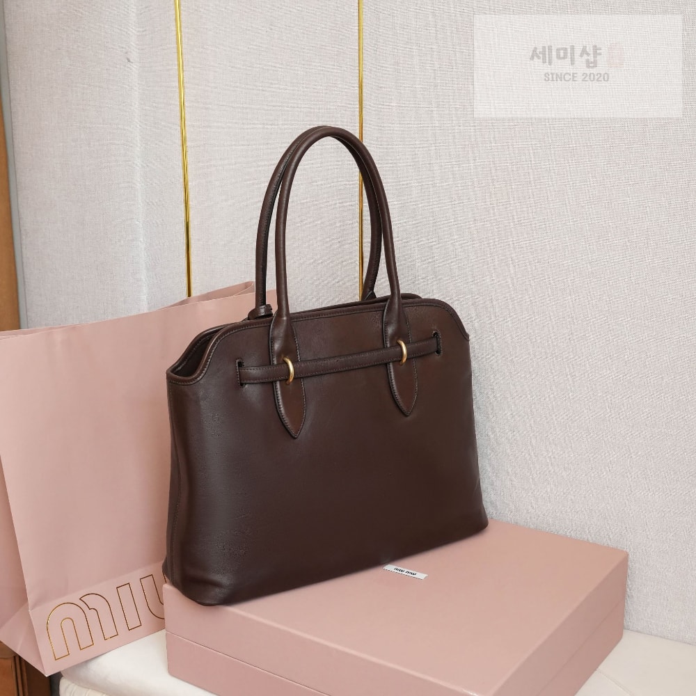 Miu Miu Aventure Nappa Leather Bag 8번 이미지