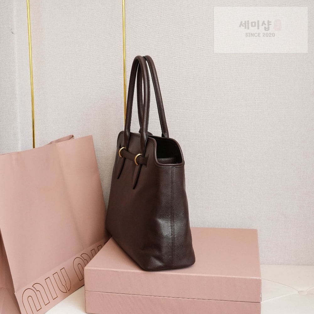 Miu Miu Aventure Nappa Leather Bag 2번 이미지
