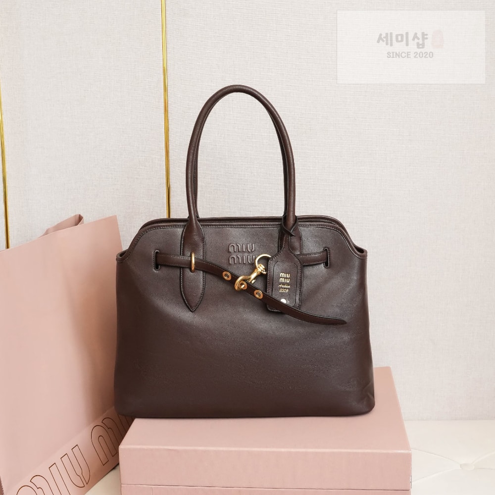 Miu Miu Aventure Nappa Leather Bag 3번 이미지