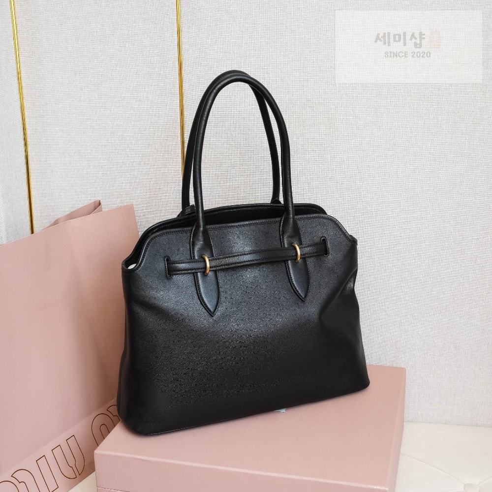 Miu Miu Aventure Nappa Leather Bag 2번 이미지