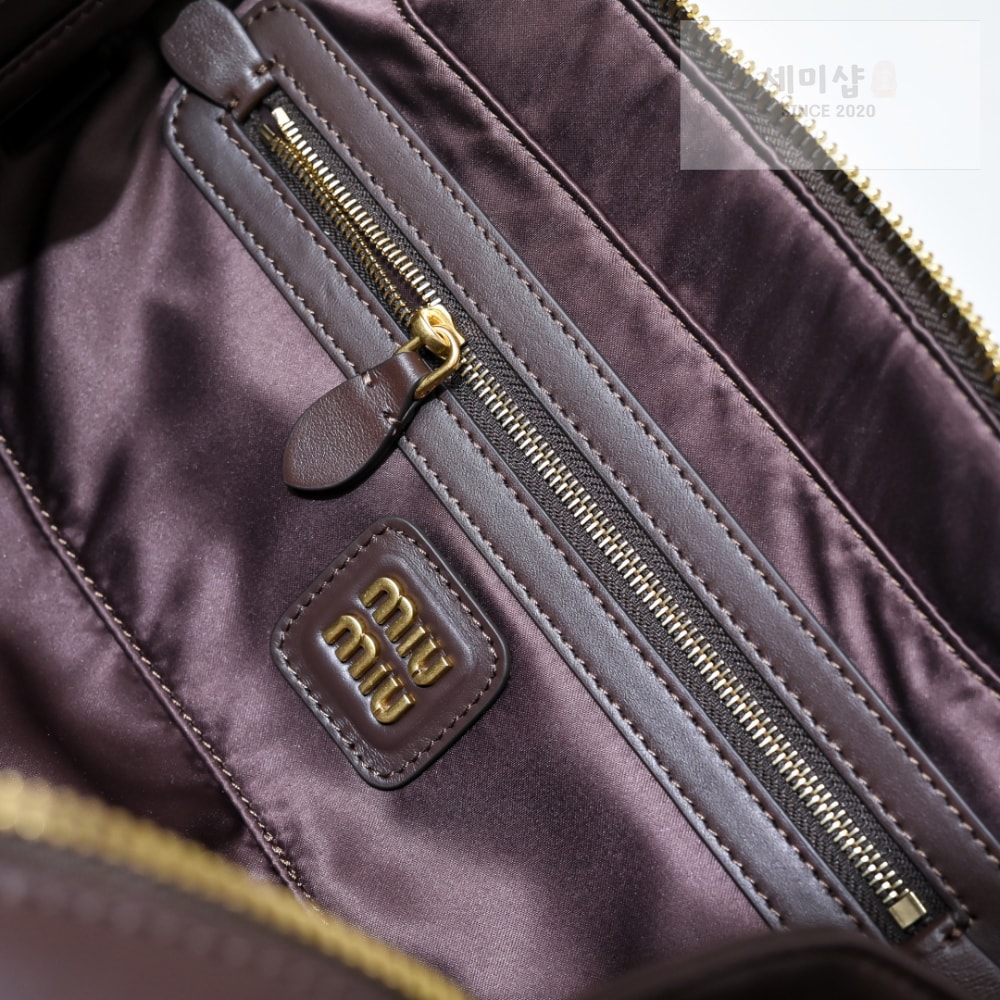 Miu Miu Miu Miu Arcadie Leather Large 레플리카 52번 이미지 - Bag | 세미샵 레플리카 사이트