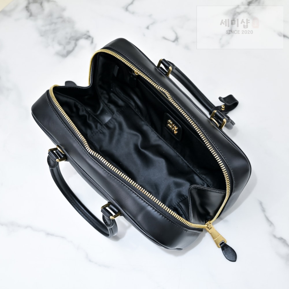 Miu Miu Miu Miu Arcadie Leather Large 레플리카 49번 이미지 - Bag | 세미샵 레플리카 사이트