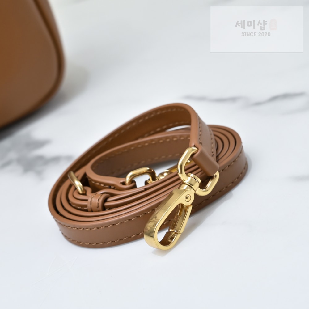 Miu Miu Miu Miu Arcadie Leather Large 레플리카 28번 이미지 - Bag | 세미샵 레플리카 사이트