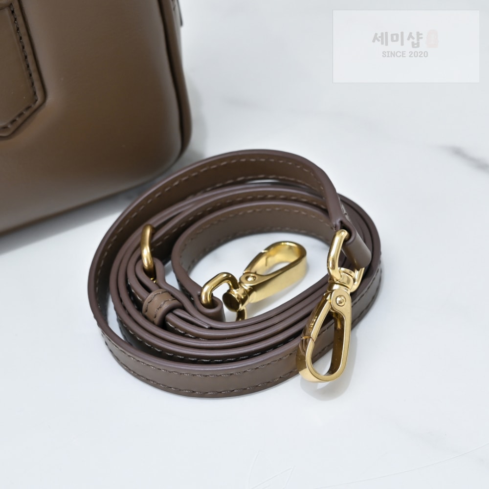 Miu Miu Miu Miu Arcadie Leather Regular Bag 38번 이미지