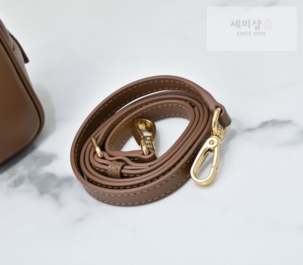 Miu Miu Miu Miu Arcadie Leather Regular Bag 46번 이미지