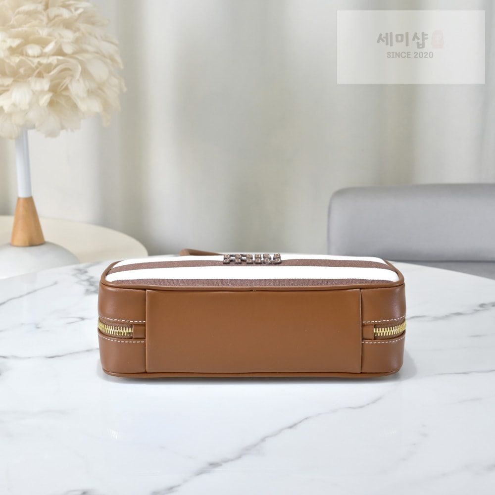 Miu Miu Miu Miu Beau Canvas And Leather Bag 4번 이미지