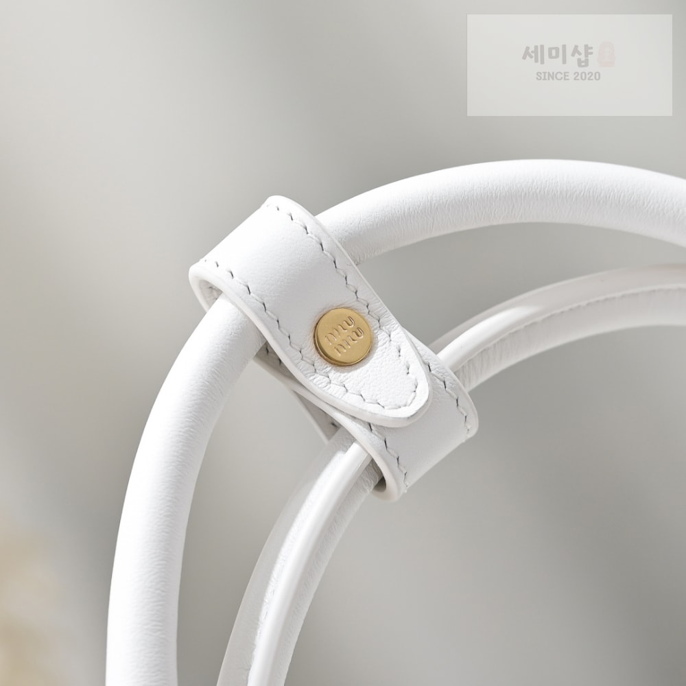 Miu Miu Miu Miu Beau Leather Top Handle Bag 5번 이미지