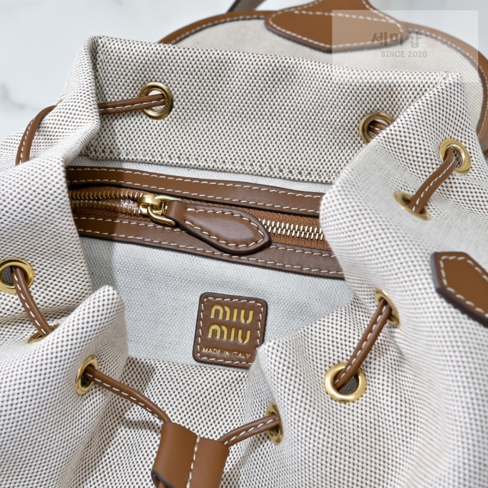 Miu Miu Miu Miu Canvas And Leather Backpack Bag 6번 이미지