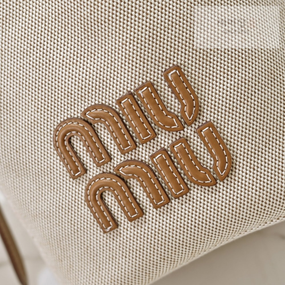 Miu Miu Miu Miu Canvas Leather Bucket Bag 3번 이미지