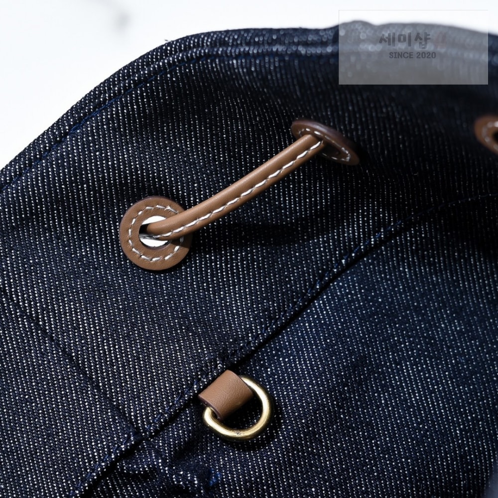 Miu Miu Miu Miu Denim Leather Bucket Bag 6번 이미지