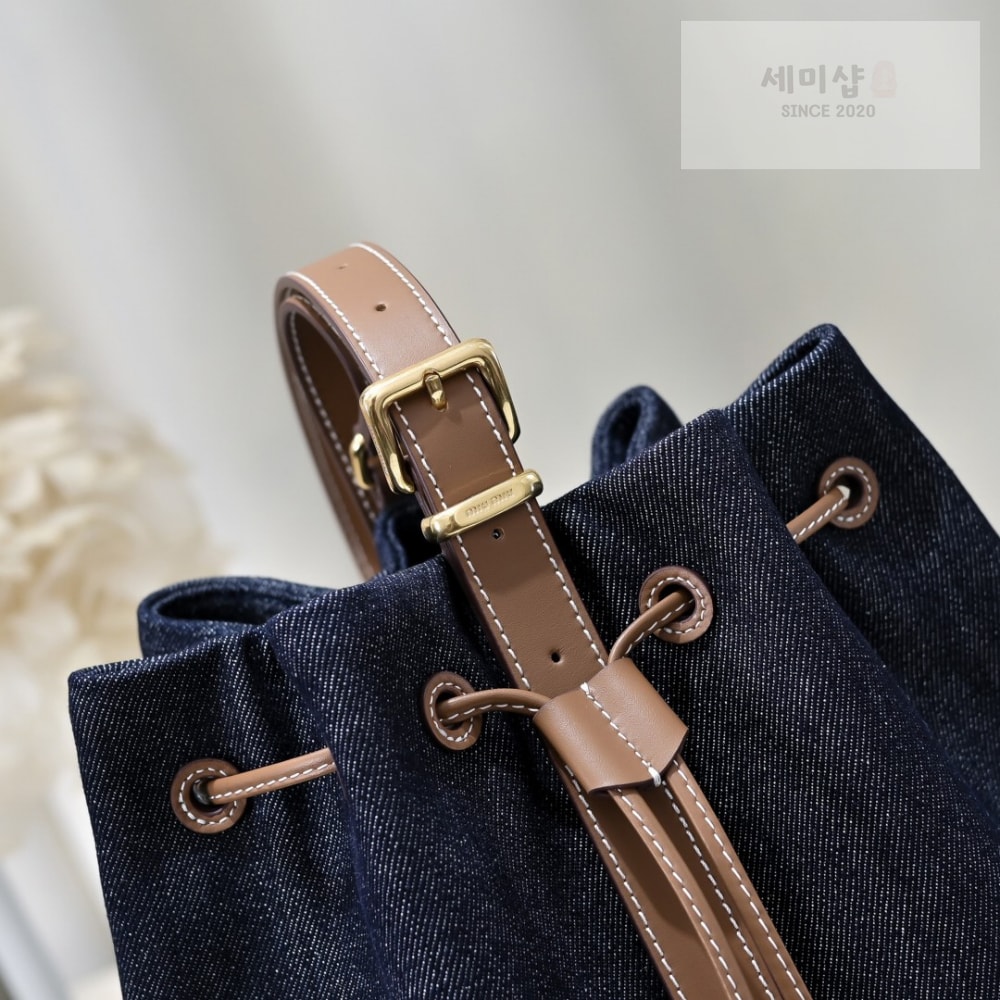 Miu Miu Miu Miu Denim Leather Bucket Bag 5번 이미지