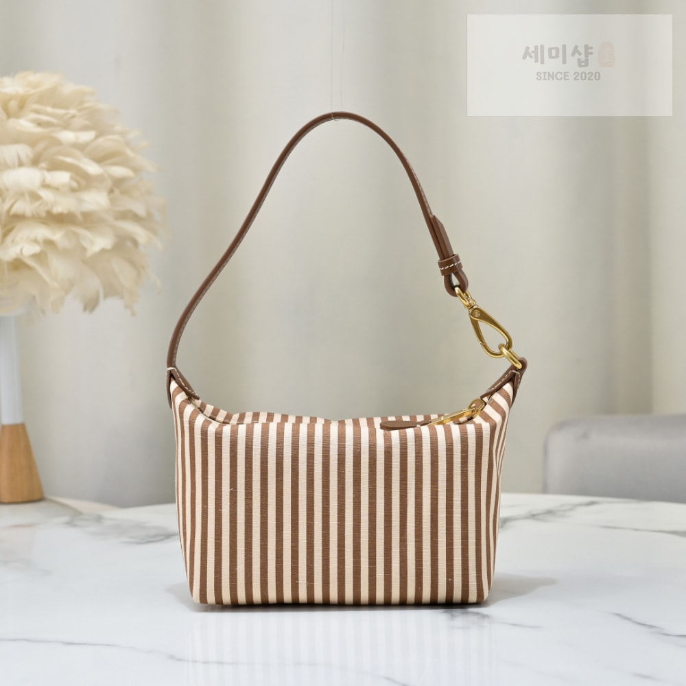 Miu Miu Miu Miu Gabardine Pouch Bag 2번 이미지
