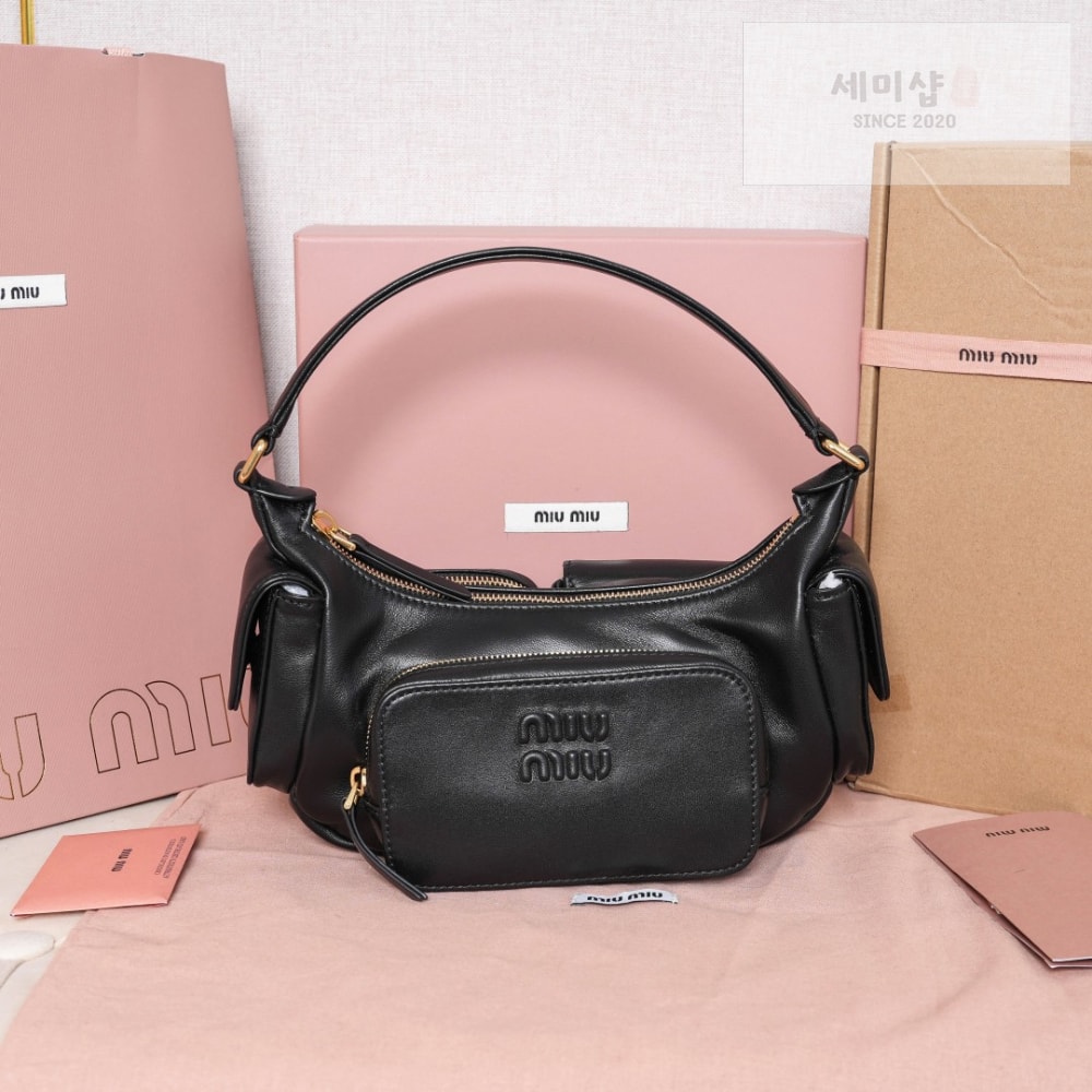 Miu Miu Miu Miu Nappa Leather Pocket Bag 1번 이미지