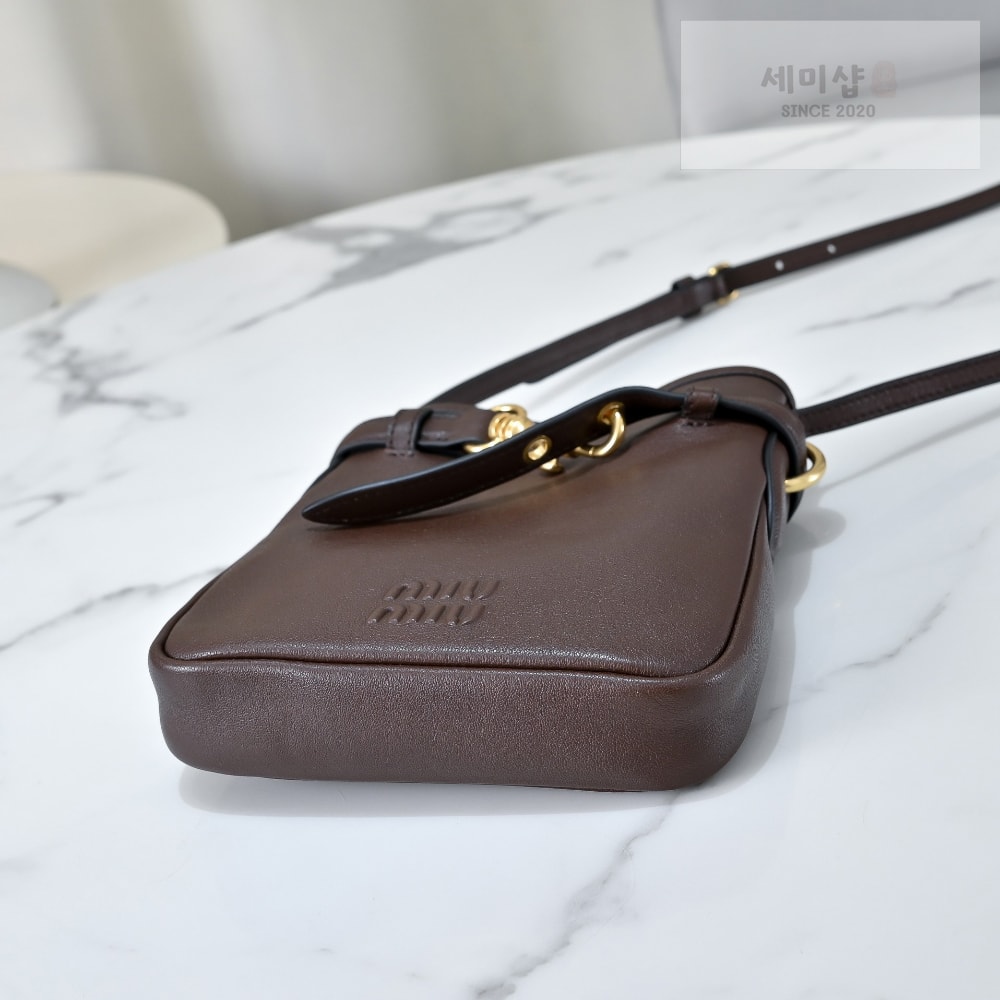 Miu Miu Miu Miu Nappa Leather Pouch Bag 25번 이미지