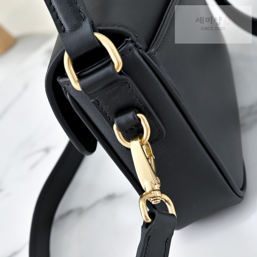 Miu Miu Miu Miu Penny Leather Bag 4번 이미지