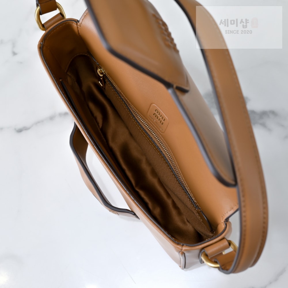 Miu Miu Miu Miu Penny Leather Bag 6번 이미지
